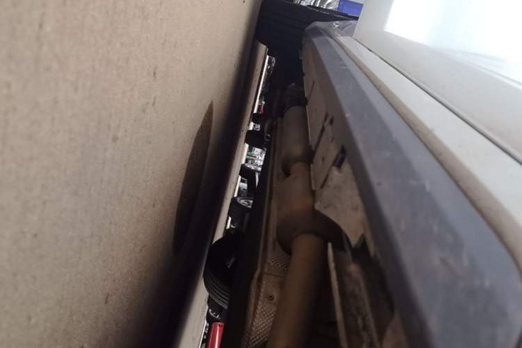 Used BYD Destroyer 05 2024 Honor Edition DM-i 120KM Luxury Model Right Side Sill