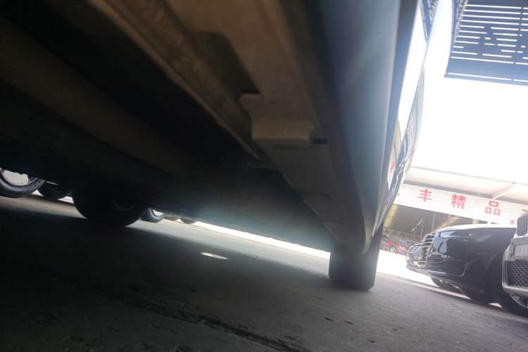 Used BYD Destroyer 05 2024 HONOR Edition DM-i 55KM Luxury Model Right Side Sill