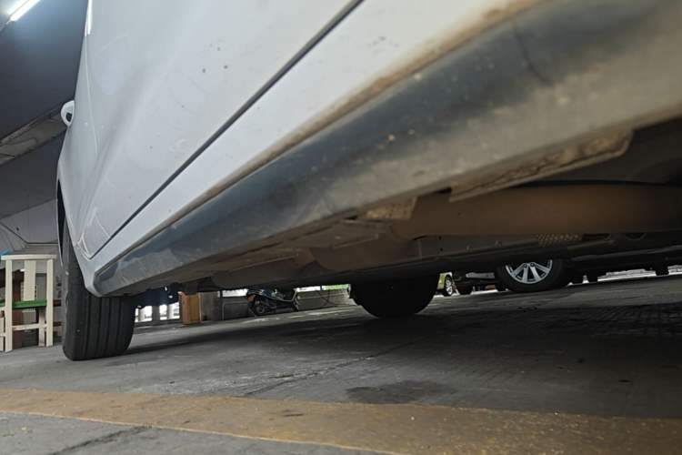Used BYD Destroyer 05 2024 HONOR Edition DM-i 55KM Luxury Model Right Side Sill