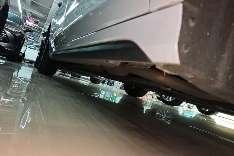 Used BYD Destroyer 05 2024 HONOR Edition DM-i 55KM Luxury Model Right Side Sill
