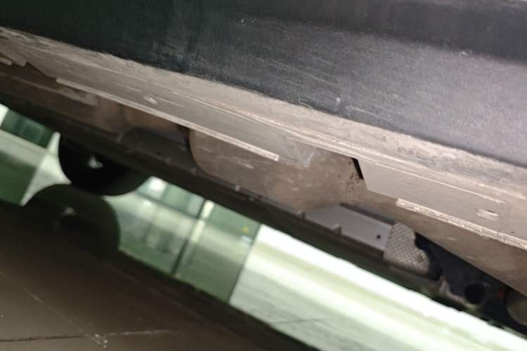 Used BYD Destroyer 05 2024 HONOR Edition DM-i 55KM Luxury Model Right Side Sill