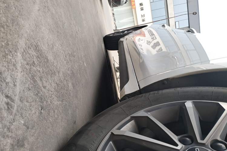 Used BYD Destroyer 05 2024 HONOR Edition DM-i 55KM Luxury Model Right Side Sill