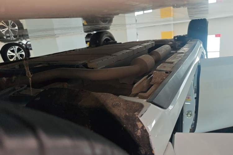 Used BYD Destroyer 05 2024 HONOR Edition DM-i 55KM Luxury Model Right Side Sill