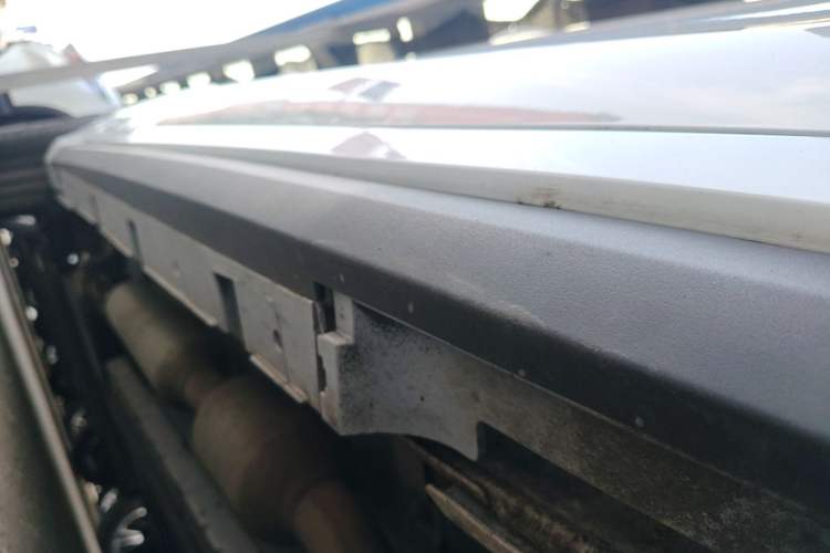 Used BYD Destroyer 05 2024 HONOR Edition DM-i 55KM Luxury Model Right Side Sill