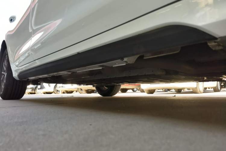 Used BYD Destroyer 05 2024 HONOR Edition DM-i 55KM Luxury Model Right Side Sill