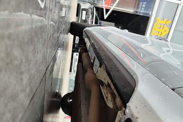 Used BYD Destroyer 05 2024 HONOR Edition DM-i 55KM Luxury Model Right Side Sill