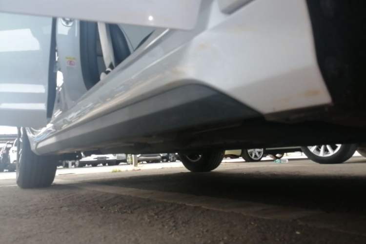 Used BYD Destroyer 05 2024 HONOR Edition DM-i 55KM Luxury Model Right Side Sill