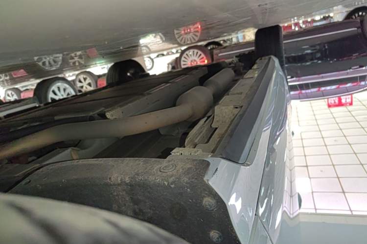 Used BYD Destroyer 05 2024 HONOR Edition DM-i 55KM Luxury Model Right Side Sill