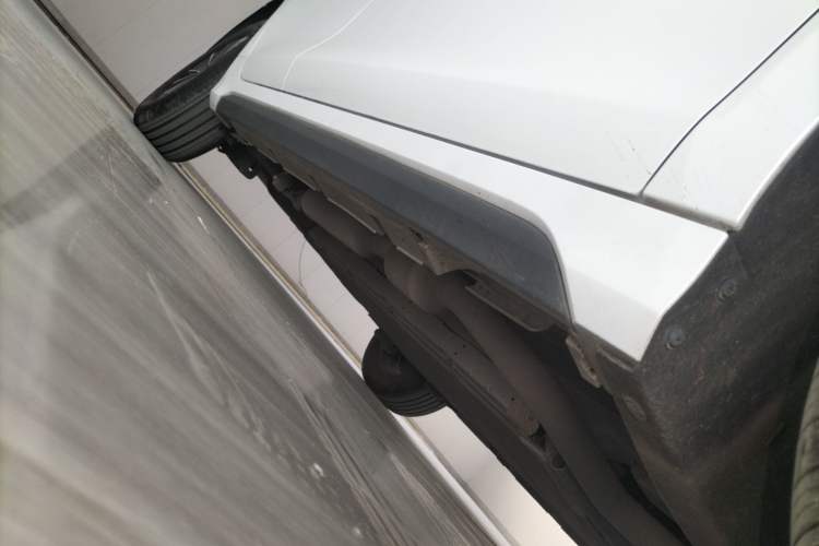 Used BYD Destroyer 05 2024 HONOR Edition DM-i 55KM Luxury Model Right Side Sill