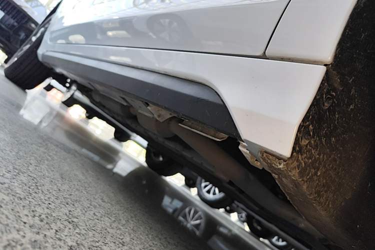 Used BYD Destroyer 05 2024 HONOR Edition DM-i 55KM Luxury Model Right Side Sill