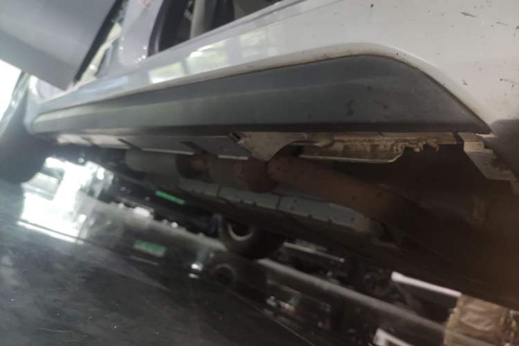 Used BYD Destroyer 05 2024 HONOR Edition DM-i 55KM Luxury Model Right Side Sill