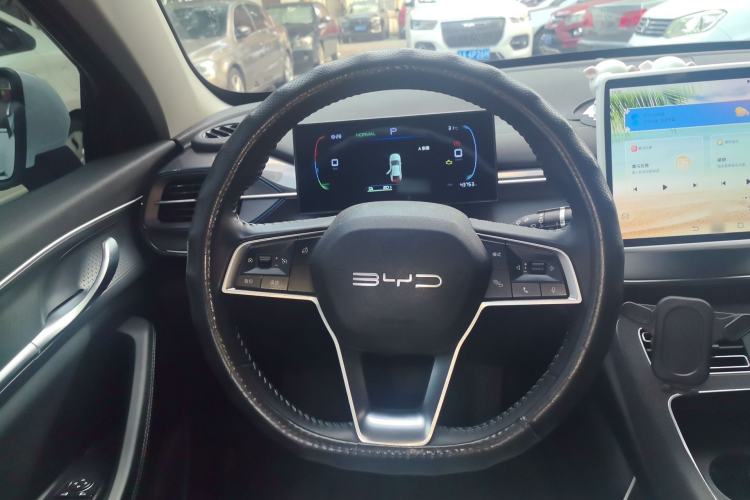 Used BYD Destroyer 05 2024 HONOR Edition DM-i 55KM Luxury Model Steering Wheel