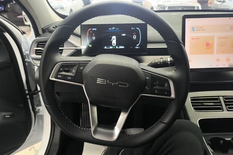 Used BYD Destroyer 05 2024 Honor Edition DM-i 120KM Luxury Model Steering Wheel