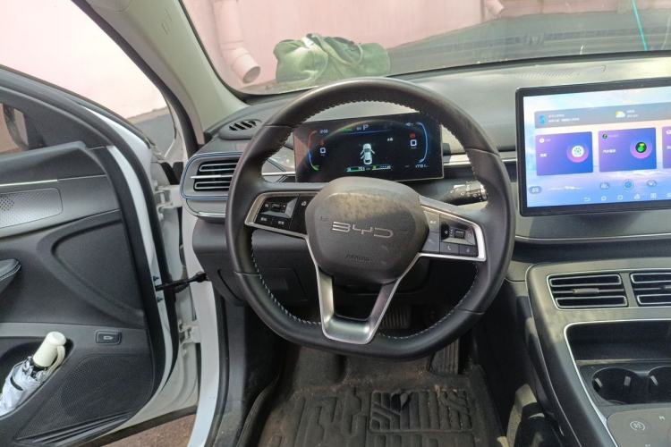Used BYD Destroyer 05 2024 Honor Edition DM-i 120KM Luxury Model Steering Wheel