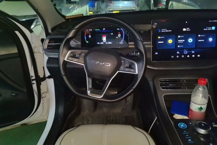 Used BYD Destroyer 05 2024 HONOR Edition DM-i 55KM Luxury Model Steering Wheel