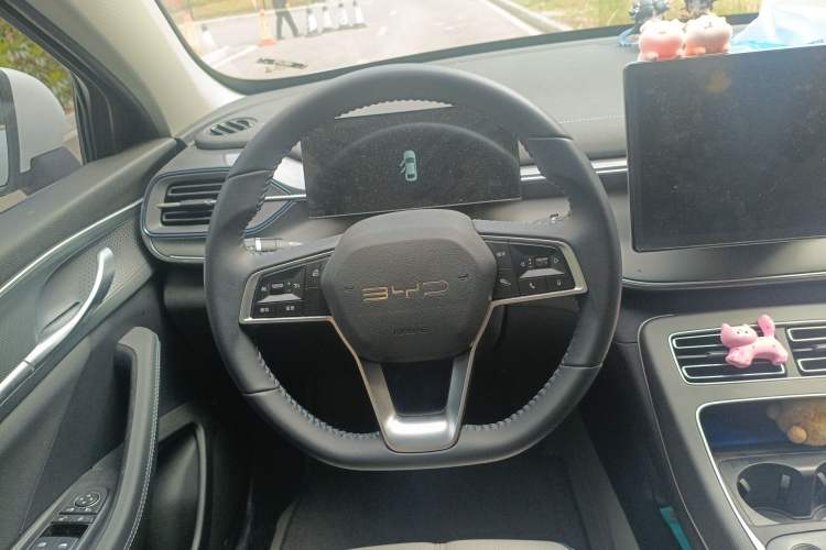 Used BYD Destroyer 05 2024 HONOR Edition DM-i 55KM Luxury Model Steering Wheel
