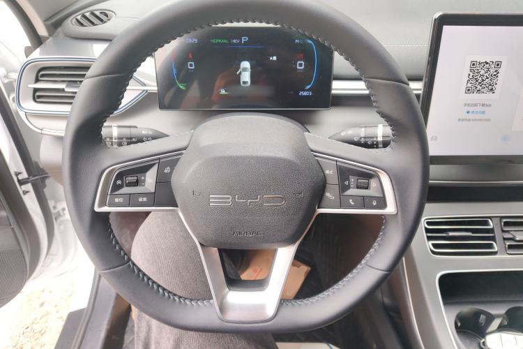 Used BYD Destroyer 05 2024 HONOR Edition DM-i 55KM Luxury Model Steering Wheel