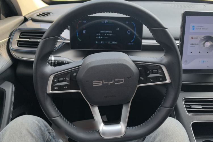 Used BYD Destroyer 05 2024 HONOR Edition DM-i 55KM Luxury Model Steering Wheel