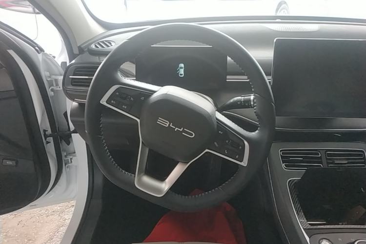 Used BYD Destroyer 05 2024 HONOR Edition DM-i 55KM Luxury Model Steering Wheel