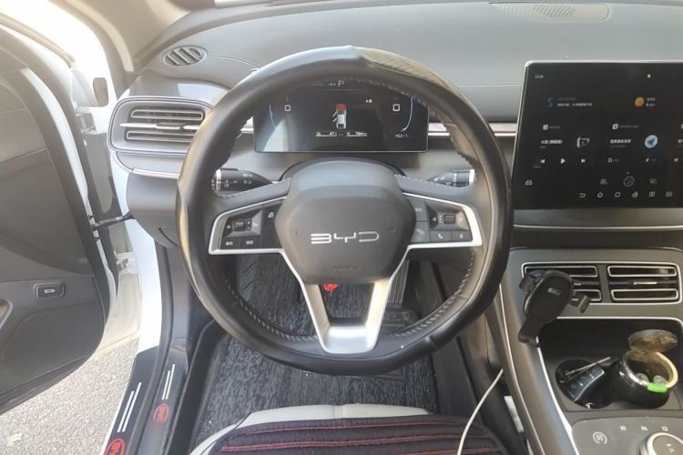 Used BYD Destroyer 05 2024 HONOR Edition DM-i 55KM Luxury Model Steering Wheel
