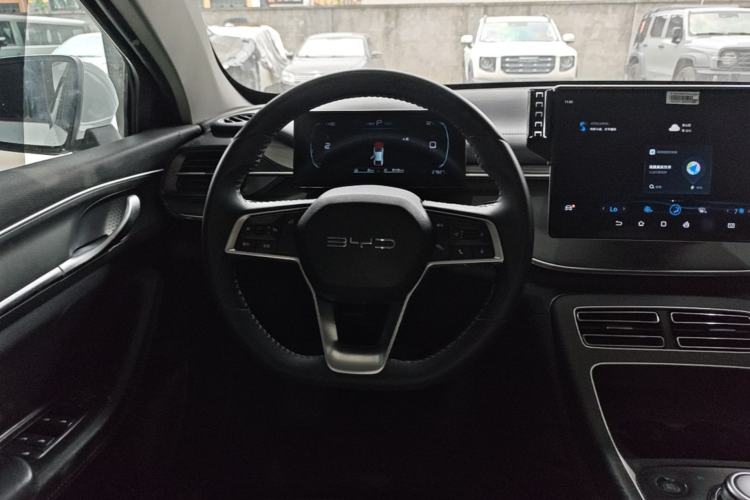 Used BYD Destroyer 05 2024 HONOR Edition DM-i 55KM Luxury Model Steering Wheel