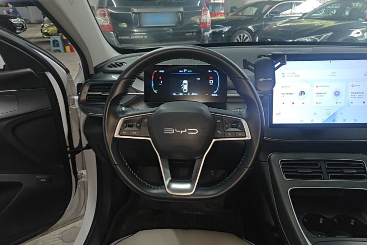 Used BYD Destroyer 05 2024 HONOR Edition DM-i 55KM Luxury Model Steering Wheel