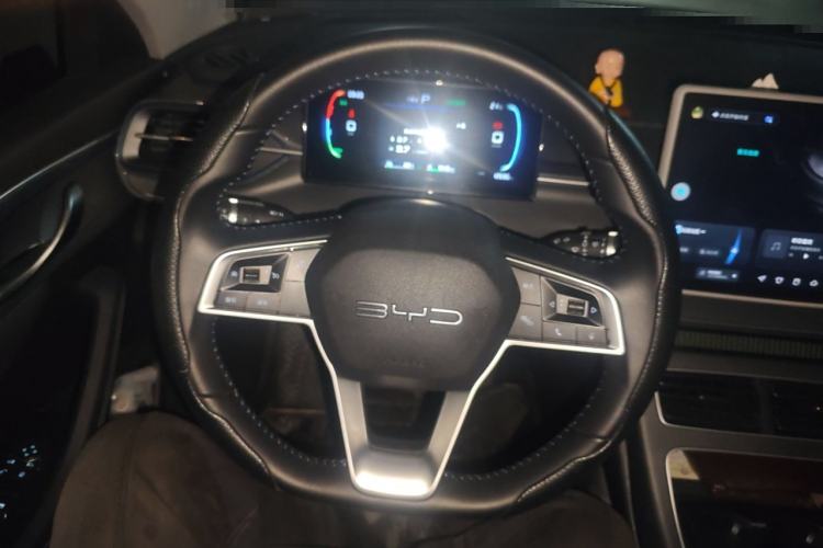 Used BYD Destroyer 05 2024 HONOR Edition DM-i 55KM Luxury Model Steering Wheel