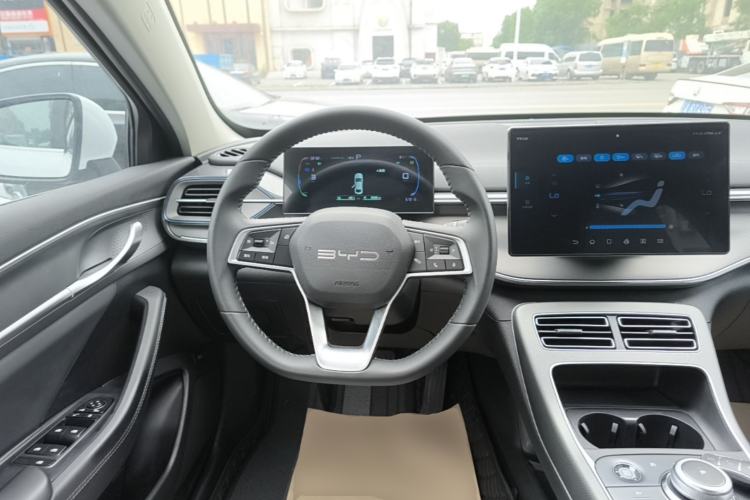 Used BYD Destroyer 05 2024 HONOR Edition DM-i 55KM Luxury Model Steering Wheel