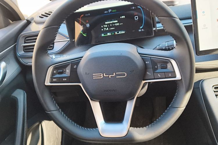 Used BYD Destroyer 05 2024 HONOR Edition DM-i 55KM Luxury Model Steering Wheel
