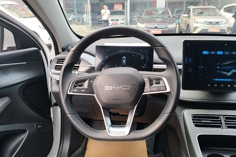 Used BYD Destroyer 05 2024 HONOR Edition DM-i 55KM Luxury Model Steering Wheel