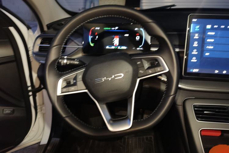 Used BYD Destroyer 05 2024 HONOR Edition DM-i 55KM Luxury Model Steering Wheel