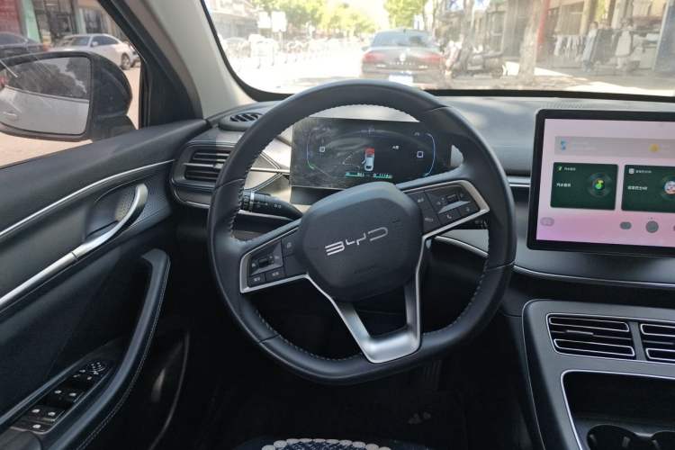 Used BYD Destroyer 05 2024 HONOR Edition DM-i 55KM Luxury Model Steering Wheel