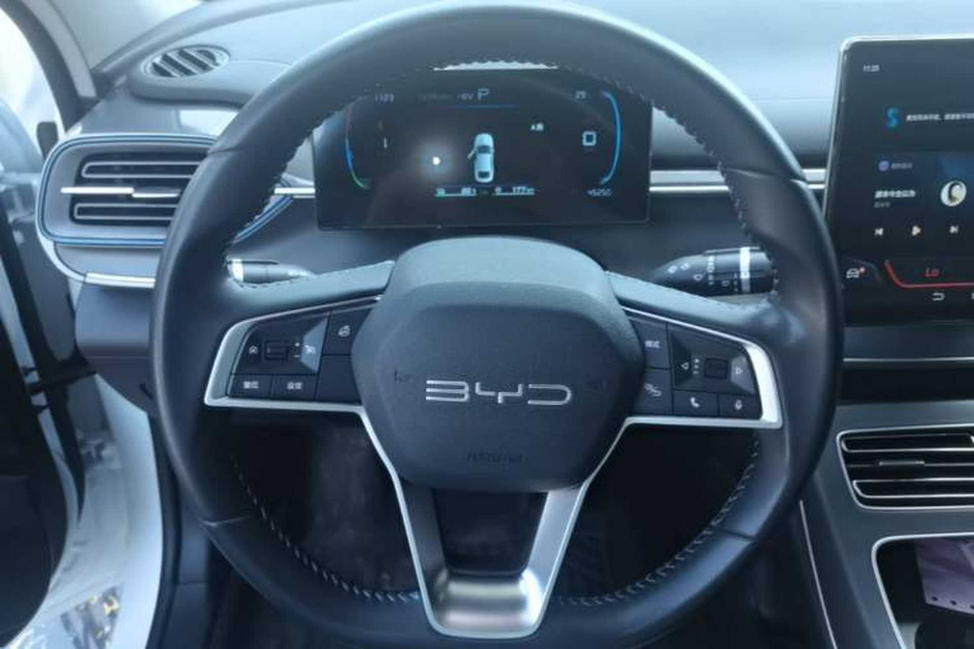 Used BYD Destroyer 05 2024 HONOR Edition DM-i 55KM Luxury Model Steering Wheel