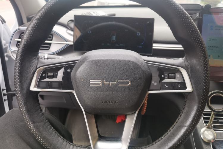 Used BYD Destroyer 05 2024 Honor Edition DM-i 120KM Luxury Model Steering Wheel