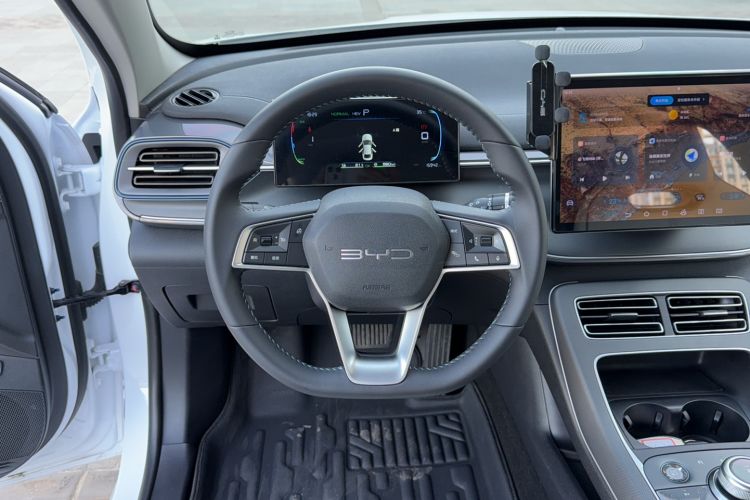 Used BYD Destroyer 05 2024 HONOR Edition DM-i 55KM Luxury Model Steering Wheel