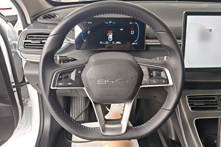Used BYD Destroyer 05 2024 HONOR Edition DM-i 55KM Luxury Model Steering Wheel