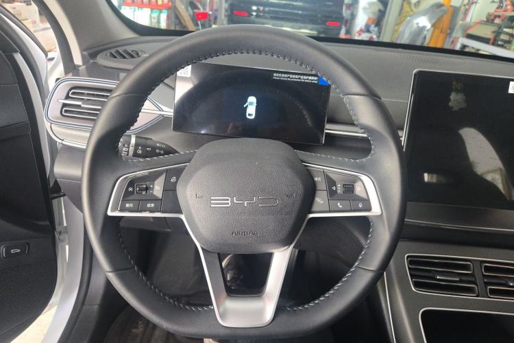 Used BYD Destroyer 05 2024 HONOR Edition DM-i 55KM Luxury Model Steering Wheel