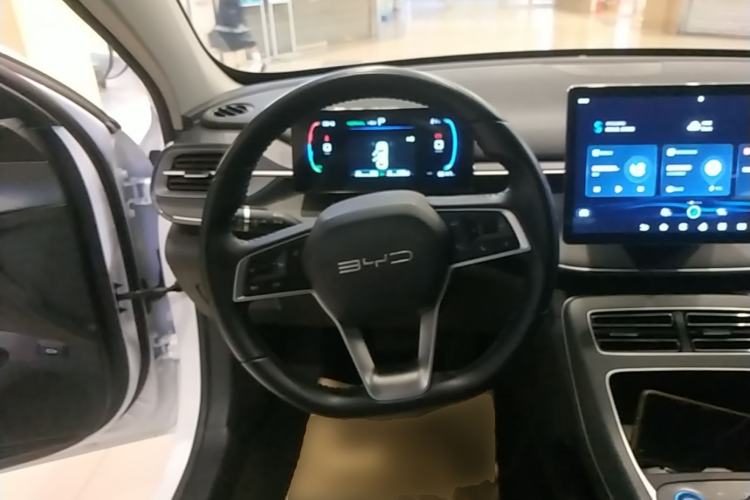Used BYD Destroyer 05 2024 HONOR Edition DM-i 55KM Luxury Model Steering Wheel