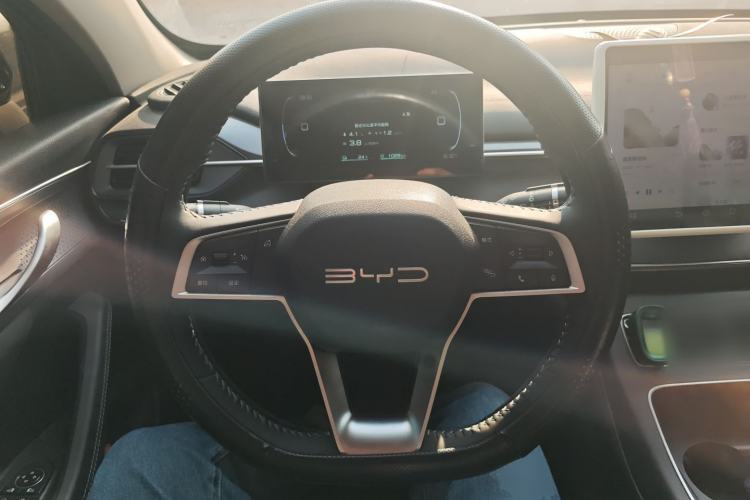 Used BYD Destroyer 05 2024 HONOR Edition DM-i 55KM Luxury Model Steering Wheel