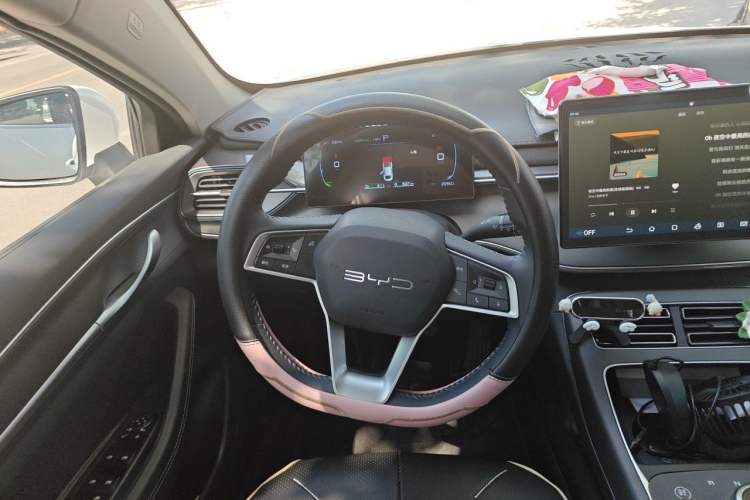 Used BYD Destroyer 05 2024 HONOR Edition DM-i 55KM Luxury Model Steering Wheel