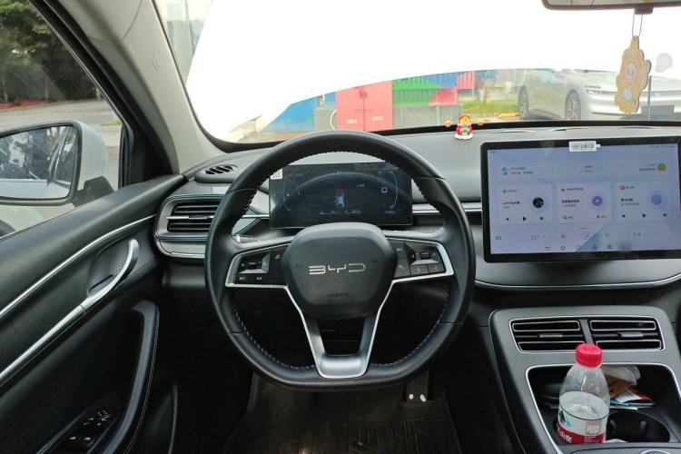 Used BYD Destroyer 05 2024 HONOR Edition DM-i 55KM Luxury Model Steering Wheel