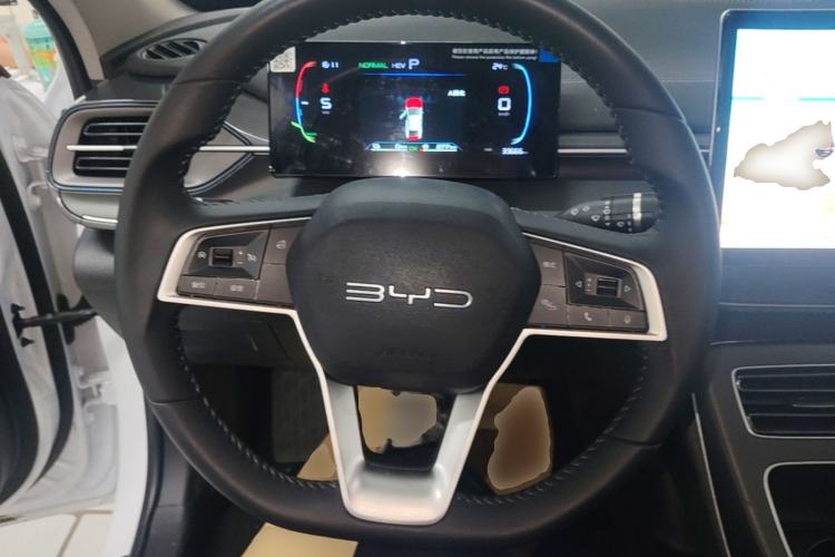 Used BYD Destroyer 05 2024 HONOR Edition DM-i 55KM Luxury Model Steering Wheel