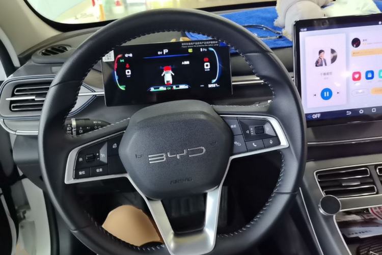 Used BYD Destroyer 05 2024 HONOR Edition DM-i 55KM Luxury Model Steering Wheel