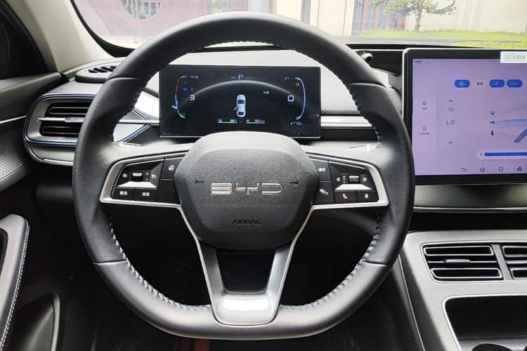 Used BYD Destroyer 05 2024 HONOR Edition DM-i 55KM Luxury Model Steering Wheel