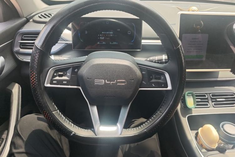 Used BYD Destroyer 05 2024 HONOR Edition DM-i 55KM Luxury Model Steering Wheel