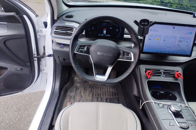Used BYD Destroyer 05 2024 HONOR Edition DM-i 55KM Luxury Model Steering Wheel