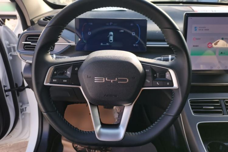 Used BYD Destroyer 05 2024 HONOR Edition DM-i 55KM Luxury Model Steering Wheel