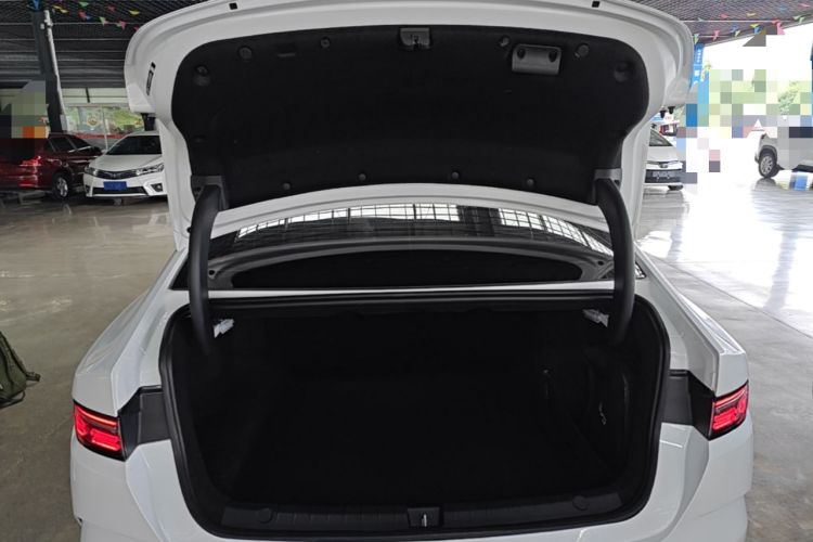 Used BYD Destroyer 05 2024 HONOR Edition DM-i 55KM Luxury Model Trunk