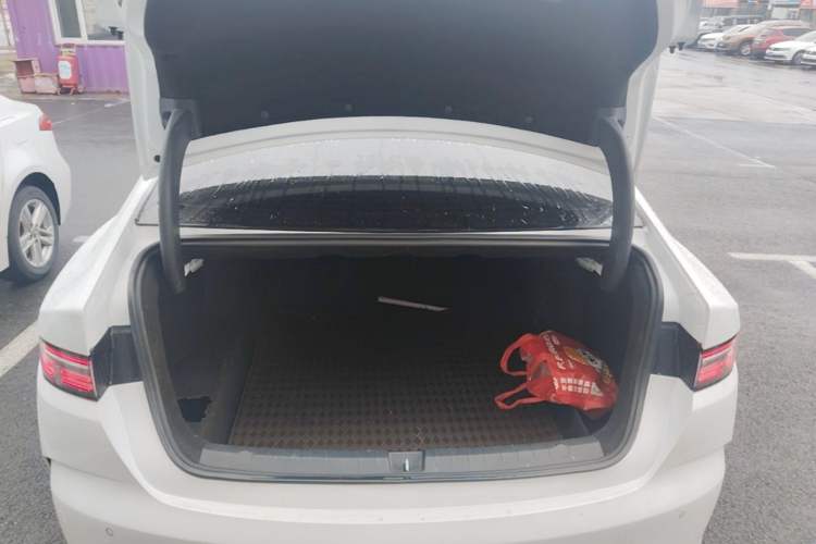 Used BYD Destroyer 05 2024 HONOR Edition DM-i 55KM Luxury Model Trunk