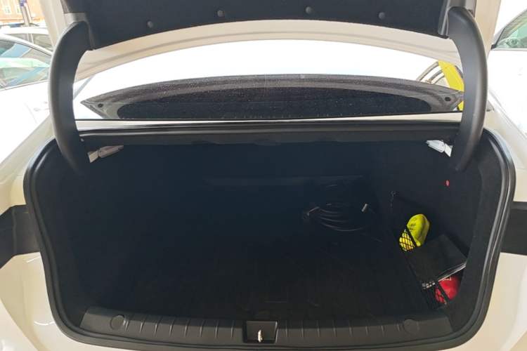 Used BYD Destroyer 05 2024 Honor Edition DM-i 120KM Luxury Model Trunk